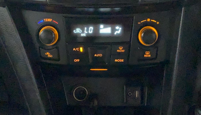 2013 Maruti Swift ZXI, CNG, Manual, 70,041 km, Automatic Climate Control