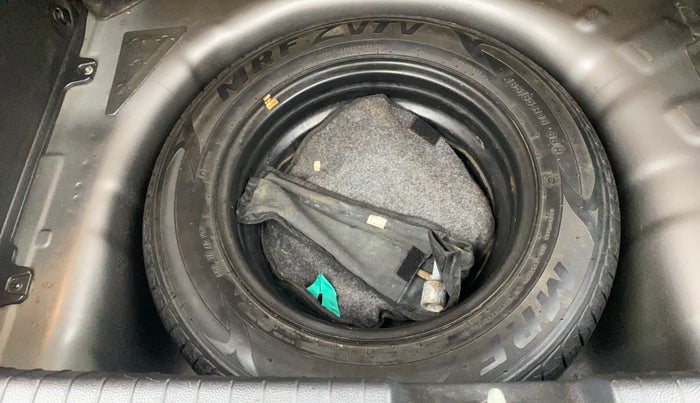 2017 Hyundai Elite i20 ASTA 1.2 (O), Petrol, Manual, 85,249 km, Spare Tyre