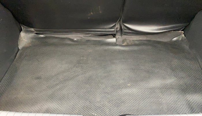 2017 Hyundai Elite i20 ASTA 1.2 (O), Petrol, Manual, 85,249 km, Boot Inside