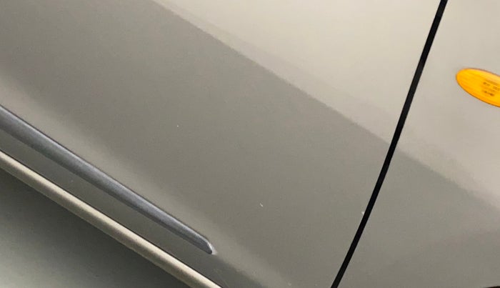 2018 Datsun Go Plus T, Petrol, Manual, 35,803 km, Driver-side door - Slightly dented