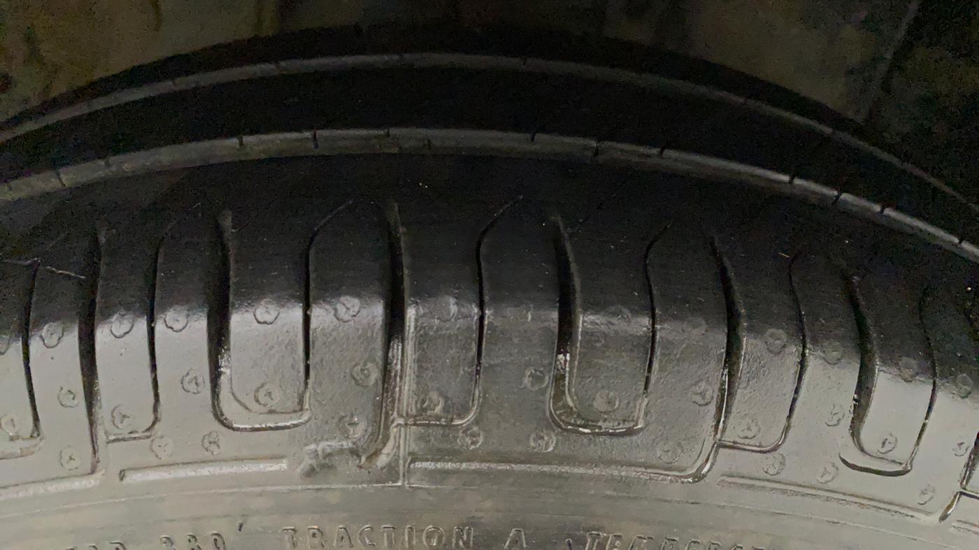 2018 Datsun Go Plus T, Petrol, Manual, 35,803 km, Left Rear Tyre Tread