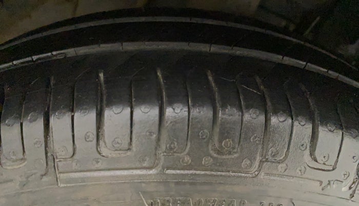 2018 Datsun Go Plus T, Petrol, Manual, 35,803 km, Right Rear Tyre Tread