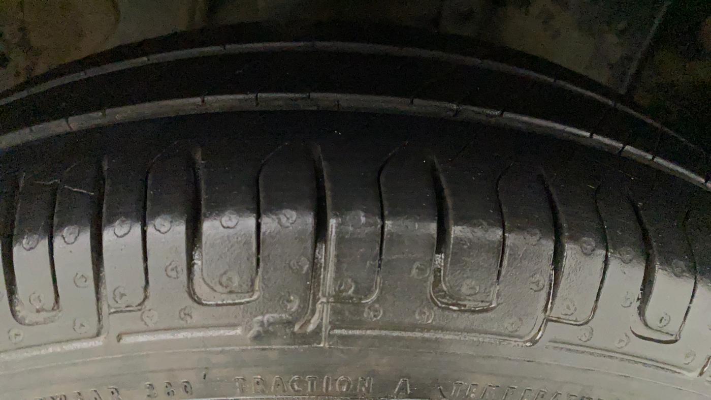 2018 Datsun Go Plus T, Petrol, Manual, 35,803 km, Right Front Tyre Tread