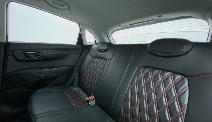 2020 Hyundai NEW I20 SPORTZ 1.0T GDI IMT, Petrol, Manual, 18,922 km, Right Side Door Cabin View