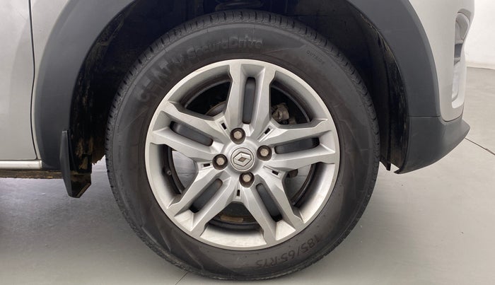 2019 Renault TRIBER 1.0 RXZ, Petrol, Manual, 28,342 km, Right Front Wheel