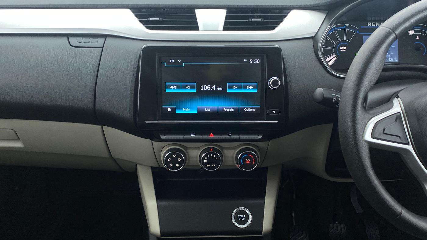 2019 Renault TRIBER 1.0 RXZ, Petrol, Manual, 28,342 km, Air Conditioner