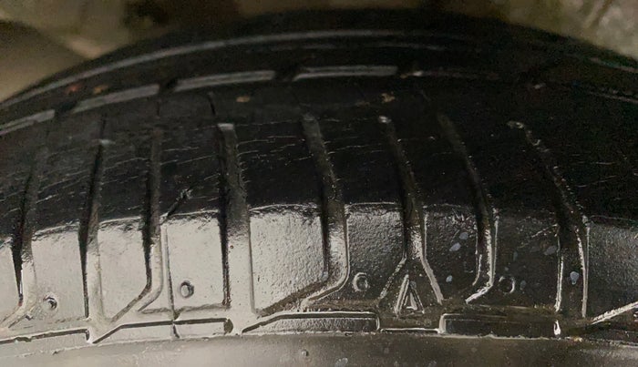 2011 Honda City 1.5L I-VTEC S MT, Petrol, Manual, 80,403 km, Right Rear Tyre Tread