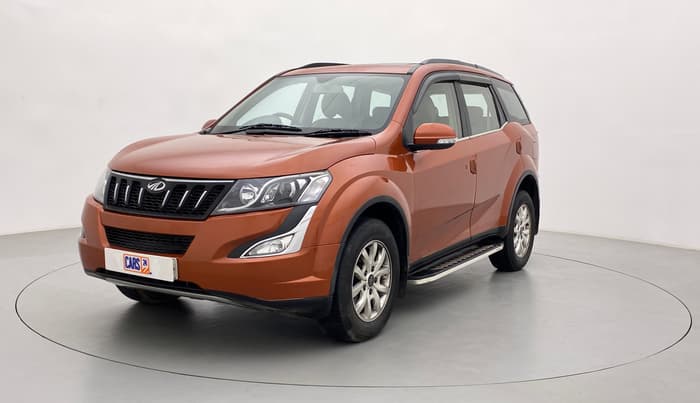 2016 Mahindra XUV500 W10 FWD, Diesel, Manual, 51,351 km, Left Front Diagonal