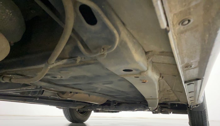 2018 Maruti Swift VXI D, Petrol, Manual, 30,069 km, Right Side Underbody