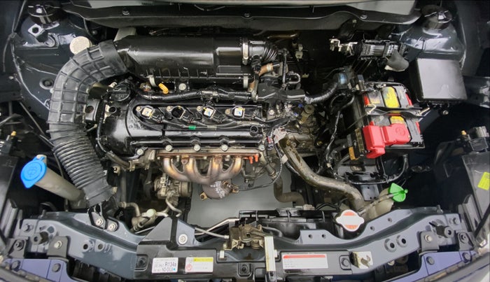 2018 Maruti Swift VXI D, Petrol, Manual, 30,069 km, Open Bonet