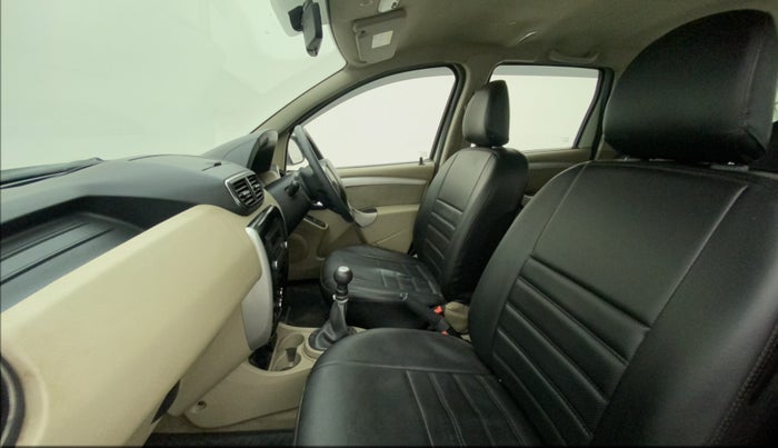 2014 Nissan Terrano XL (P), Petrol, Manual, 56,553 km, Right Side Front Door Cabin