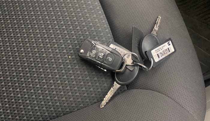 2017 Tata Tiago XZA PETROL, Petrol, Automatic, 59,007 km, Key Close Up