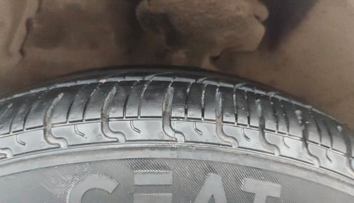 2017 Maruti Celerio ZXI AMT, Petrol, Automatic, 67,201 km, Left Front Tyre Tread