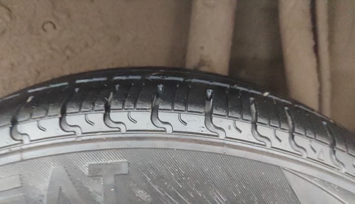 2017 Maruti Celerio ZXI AMT, Petrol, Automatic, 67,201 km, Left Rear Tyre Tread