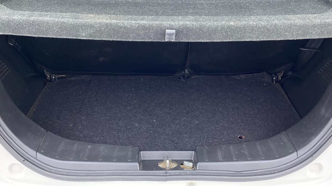 2018 Maruti Wagon R 1.0 VXI, Petrol, Manual, 35,801 km, Boot Inside