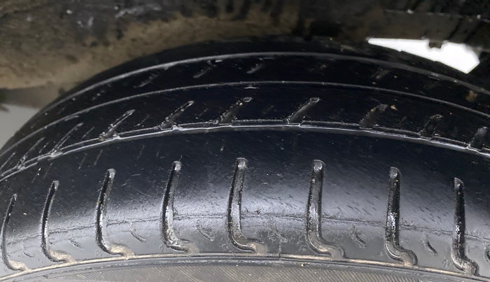 2018 Maruti Wagon R 1.0 VXI, Petrol, Manual, 35,801 km, Left Rear Tyre Tread