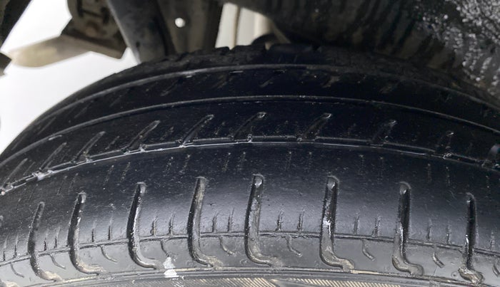 2018 Maruti Wagon R 1.0 VXI, Petrol, Manual, 35,801 km, Right Rear Tyre Tread