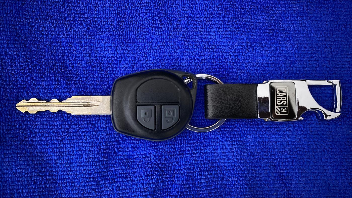 2018 Maruti Wagon R 1.0 VXI, Petrol, Manual, 35,801 km, Key Close Up