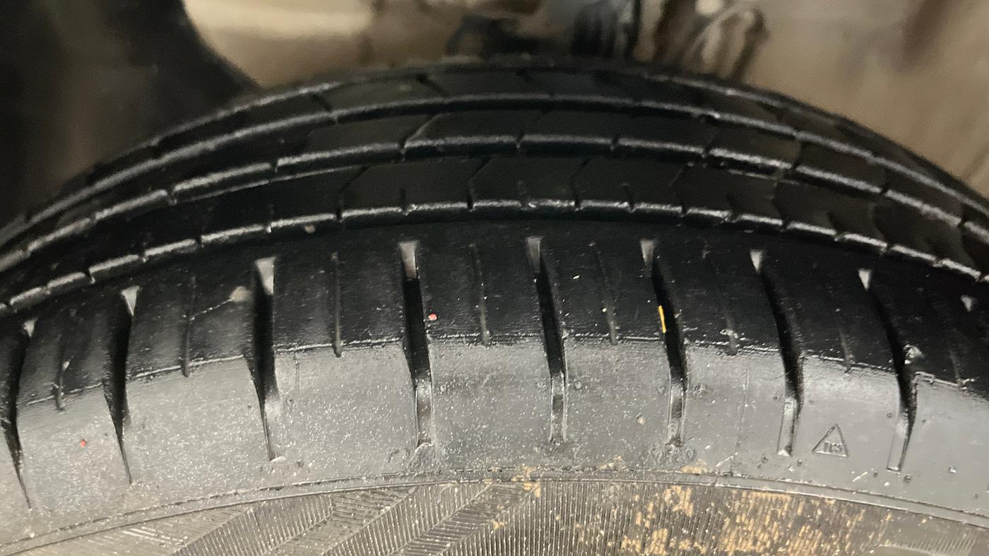2019 Hyundai i20 Active 1.2 S, Petrol, Manual, 57,966 km, Left Front Tyre Tread