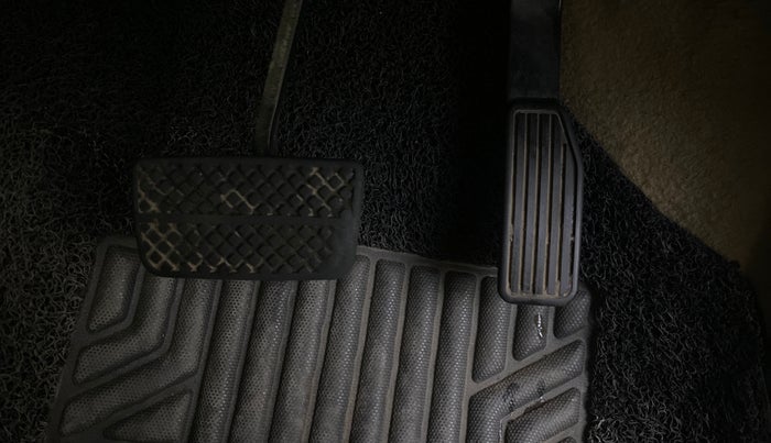 2017 Honda City 1.5L I-VTEC VX CVT, Petrol, Automatic, 38,957 km, Pedals