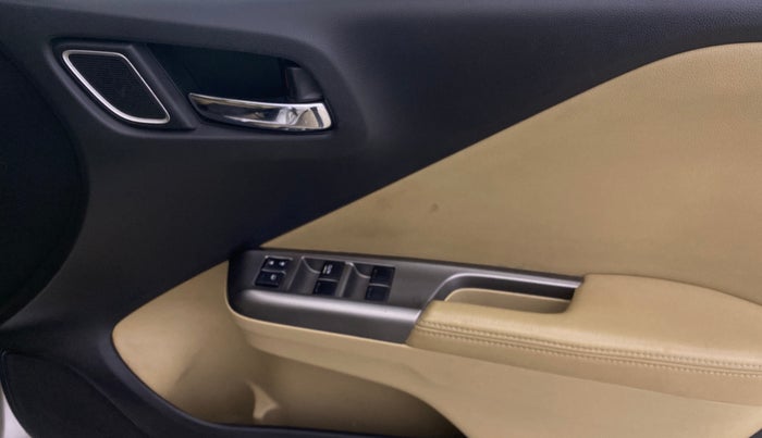 2017 Honda City 1.5L I-VTEC VX CVT, Petrol, Automatic, 38,957 km, Driver Side Door Panels Control