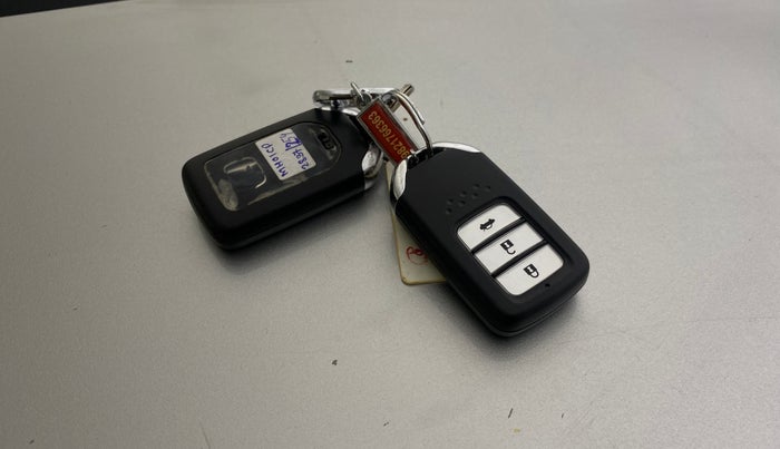 2017 Honda City 1.5L I-VTEC VX CVT, Petrol, Automatic, 38,957 km, Key Close Up