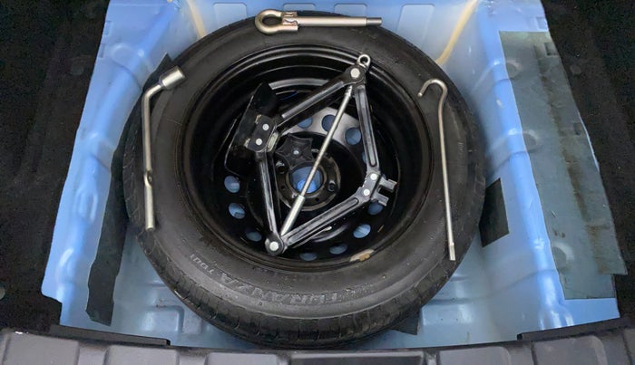 2021 Tata NEXON XMA SUNROOF PETROL, Petrol, Automatic, 31,226 km, Spare Tyre