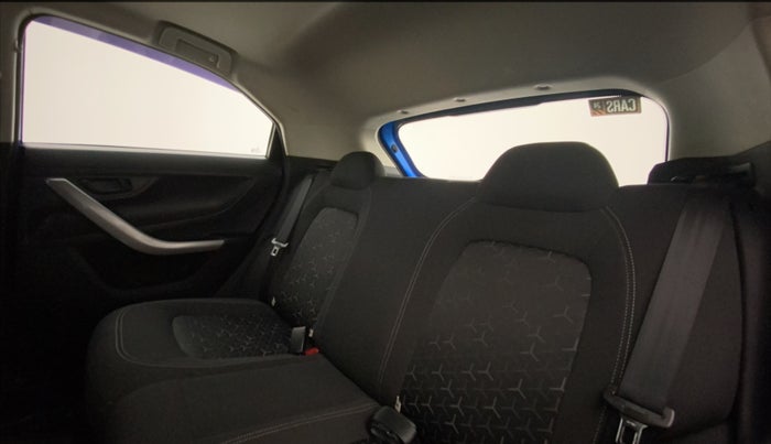 2021 Tata NEXON XMA SUNROOF PETROL, Petrol, Automatic, 31,226 km, Right Side Rear Door Cabin