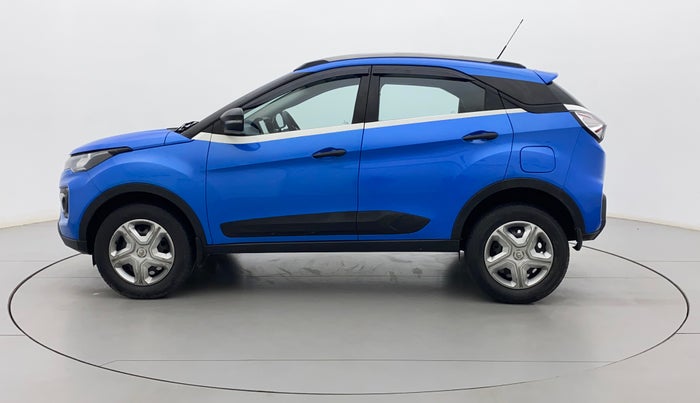 2021 Tata NEXON XMA SUNROOF PETROL, Petrol, Automatic, 31,226 km, Left Side