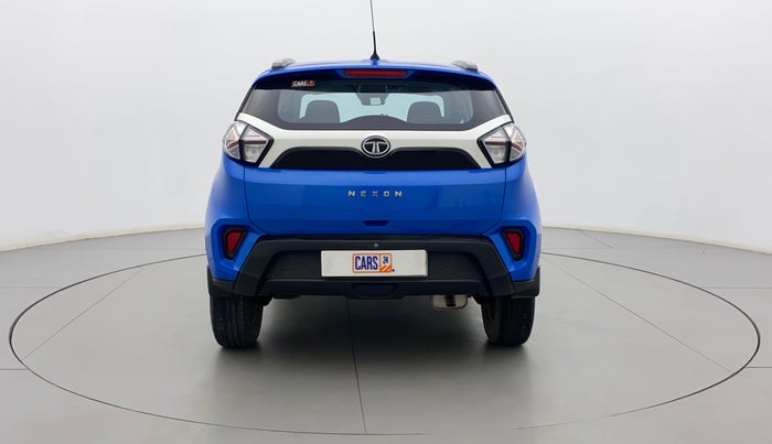 2021 Tata NEXON XMA SUNROOF PETROL, Petrol, Automatic, 31,226 km, Back/Rear