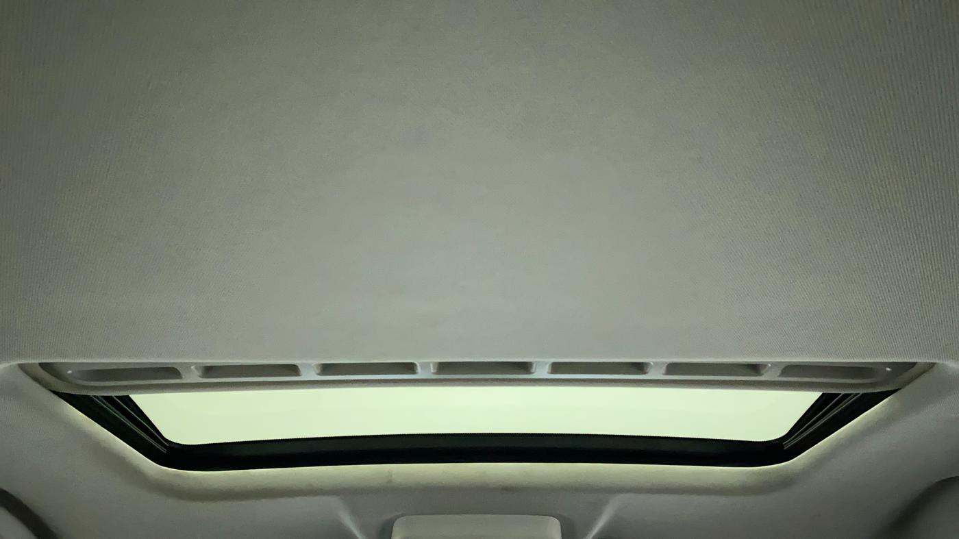 2021 Tata NEXON XMA SUNROOF PETROL, Petrol, Automatic, 31,226 km, Moonroof/ Sunroof