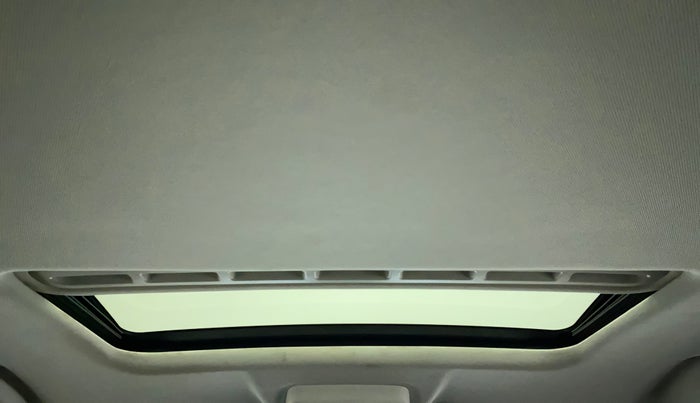 2021 Tata NEXON XMA SUNROOF PETROL, Petrol, Automatic, 31,226 km, Moonroof/ Sunroof