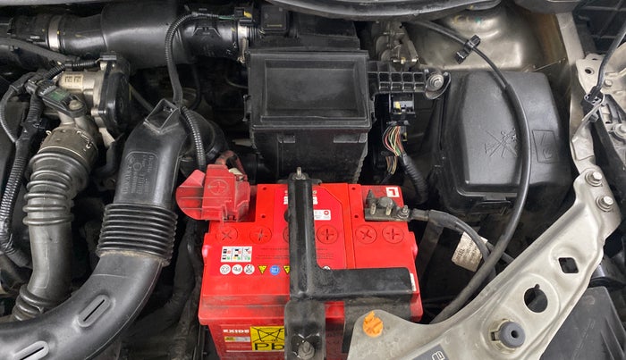 2019 Nissan Kicks XV PREMIUM O DUAL TONE DIESEL, Diesel, Manual, 1,04,656 km, Engine View - Left