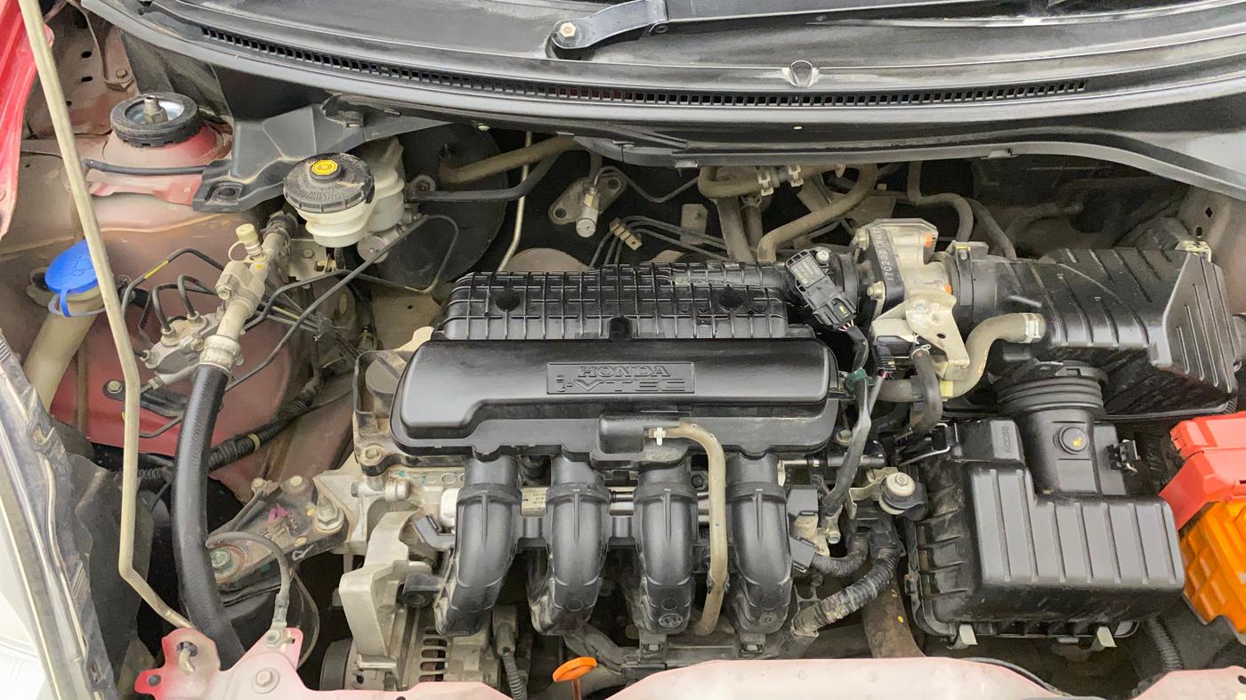 2017 Honda Brio S MT, Petrol, Manual, 61,127 km, Engine View - Right