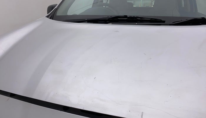 2018 Nissan Micra Active XL, CNG, Manual, 71,558 km, Bonnet (hood) - Slightly dented