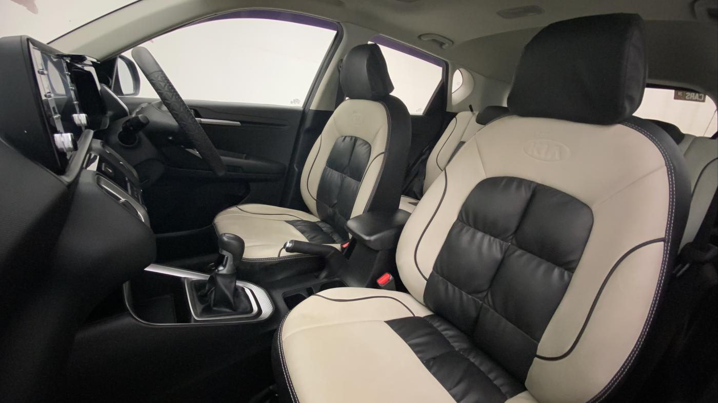 2021 KIA SONET HTK PLUS 1.0 IMT, Petrol, Manual, 11,358 km, Right Side Front Door Cabin