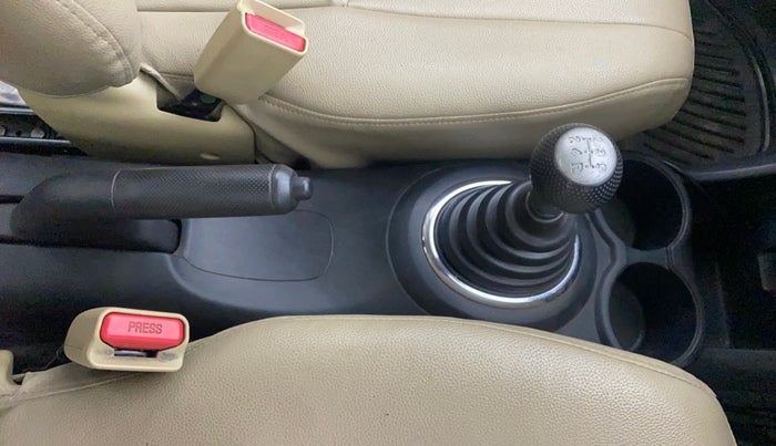 2014 Honda Amaze 1.2L I-VTEC SX, Petrol, Manual, 48,418 km, Gear Lever