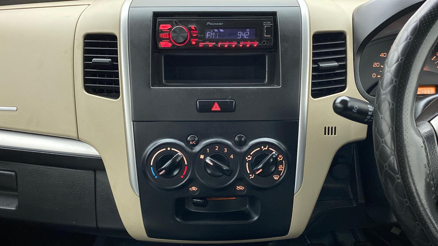 2017 Maruti Wagon R 1.0 LXI CNG, CNG, Manual, 74,124 km, Air Conditioner