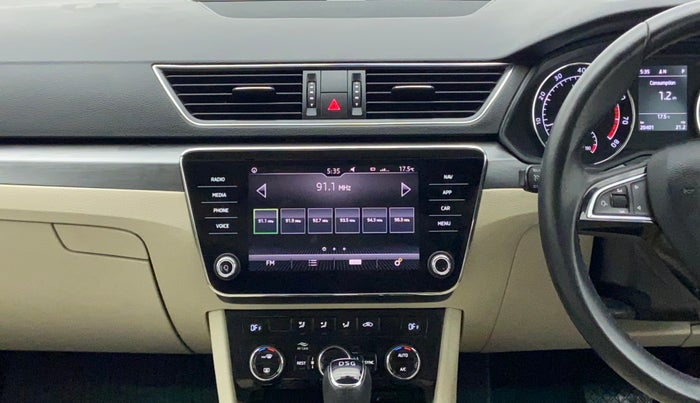 2018 Skoda Superb 1.8 TSI STYLE AT, Petrol, Automatic, 20,330 km, Air Conditioner