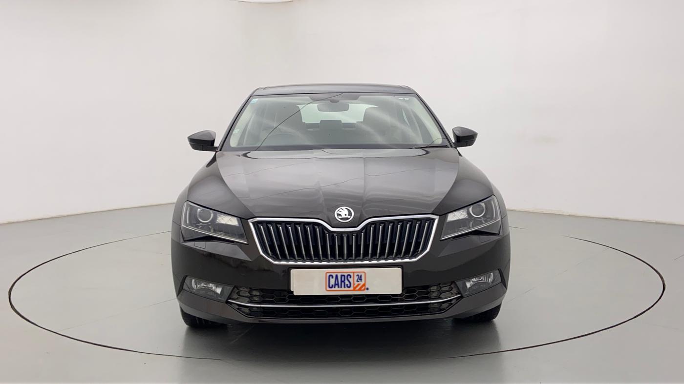 2018 Skoda Superb 1.8 TSI STYLE AT, Petrol, Automatic, 20,330 km, Front