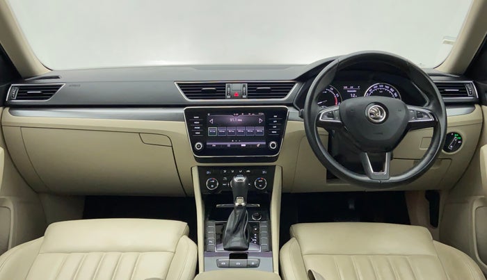 2018 Skoda Superb 1.8 TSI STYLE AT, Petrol, Automatic, 20,330 km, Dashboard