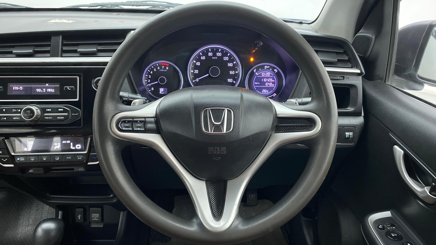 2018 Honda BR-V 1.5L I-VTEC V CVT, Petrol, Automatic, 1,16,428 km, Steering Wheel Close Up