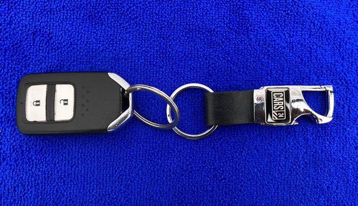 2018 Honda BR-V 1.5L I-VTEC V CVT, Petrol, Automatic, 1,16,428 km, Key Close Up