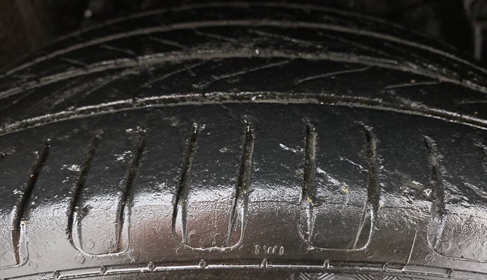 2018 Honda BR-V 1.5L I-VTEC V CVT, Petrol, Automatic, 1,16,428 km, Right Front Tyre Tread