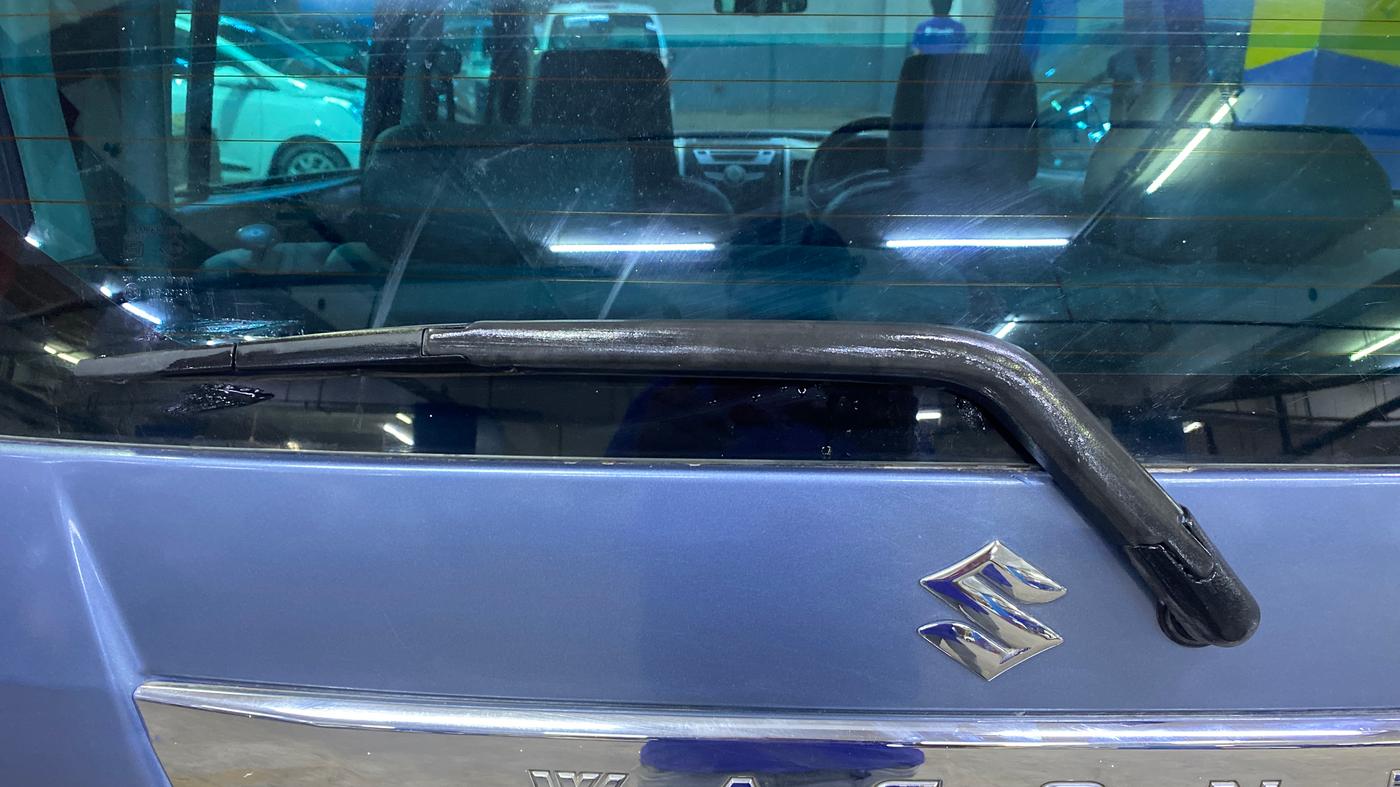 2014 Maruti Wagon R 1.0 VXI, Petrol, Manual, 61,733 km, Rear Wiper