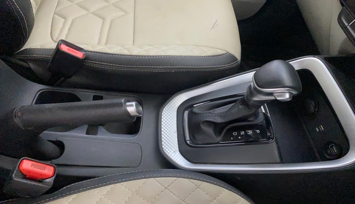 2022 KIA SONET HTX 1.5 AT, Diesel, Automatic, 41,585 km, Gear Lever