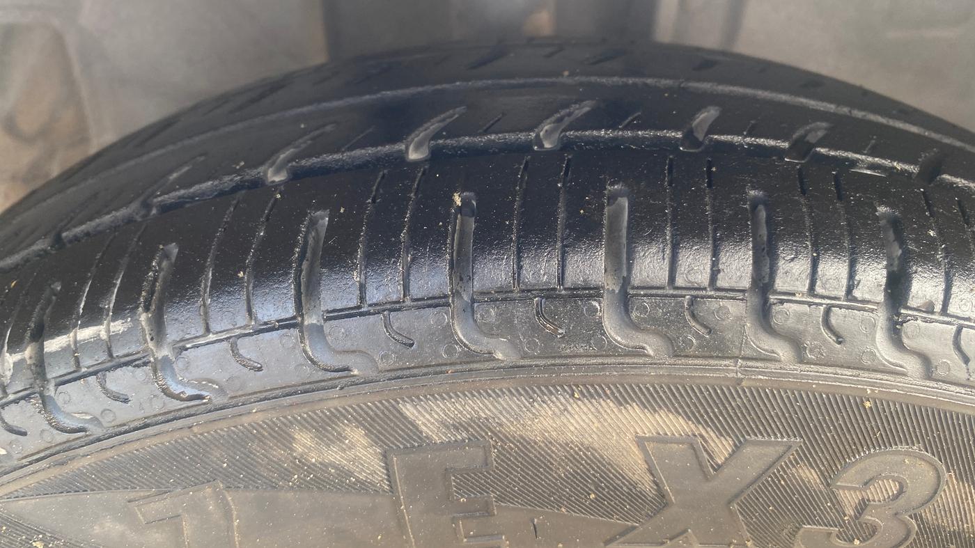 2018 Datsun Redi Go A, Petrol, Manual, 59,981 km, Right Front Tyre Tread