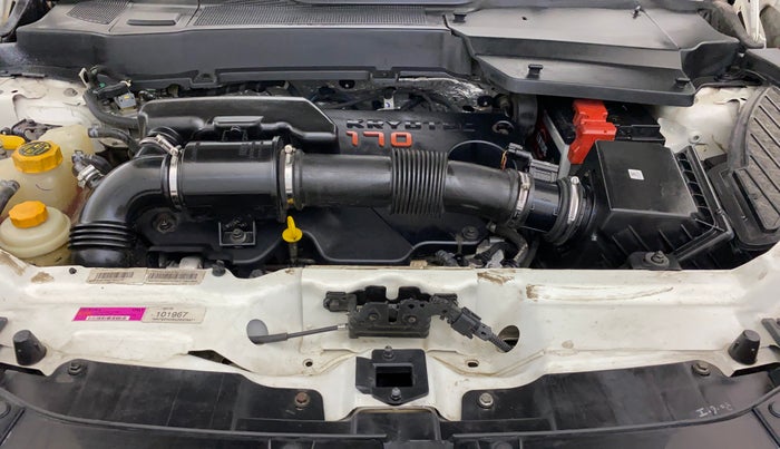 2022 Tata Harrier XZA SUROOF 2.0L DUAL TONE, Diesel, Automatic, 59,452 km, Engine View