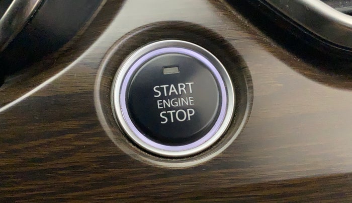 2022 Tata Harrier XZA SUROOF 2.0L DUAL TONE, Diesel, Automatic, 59,452 km, Keyless Start/ Stop Button