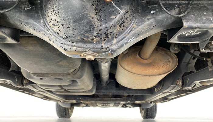 2016 Mahindra TUV300 T8 AT, Diesel, Automatic, 28,576 km, Rear Underbody